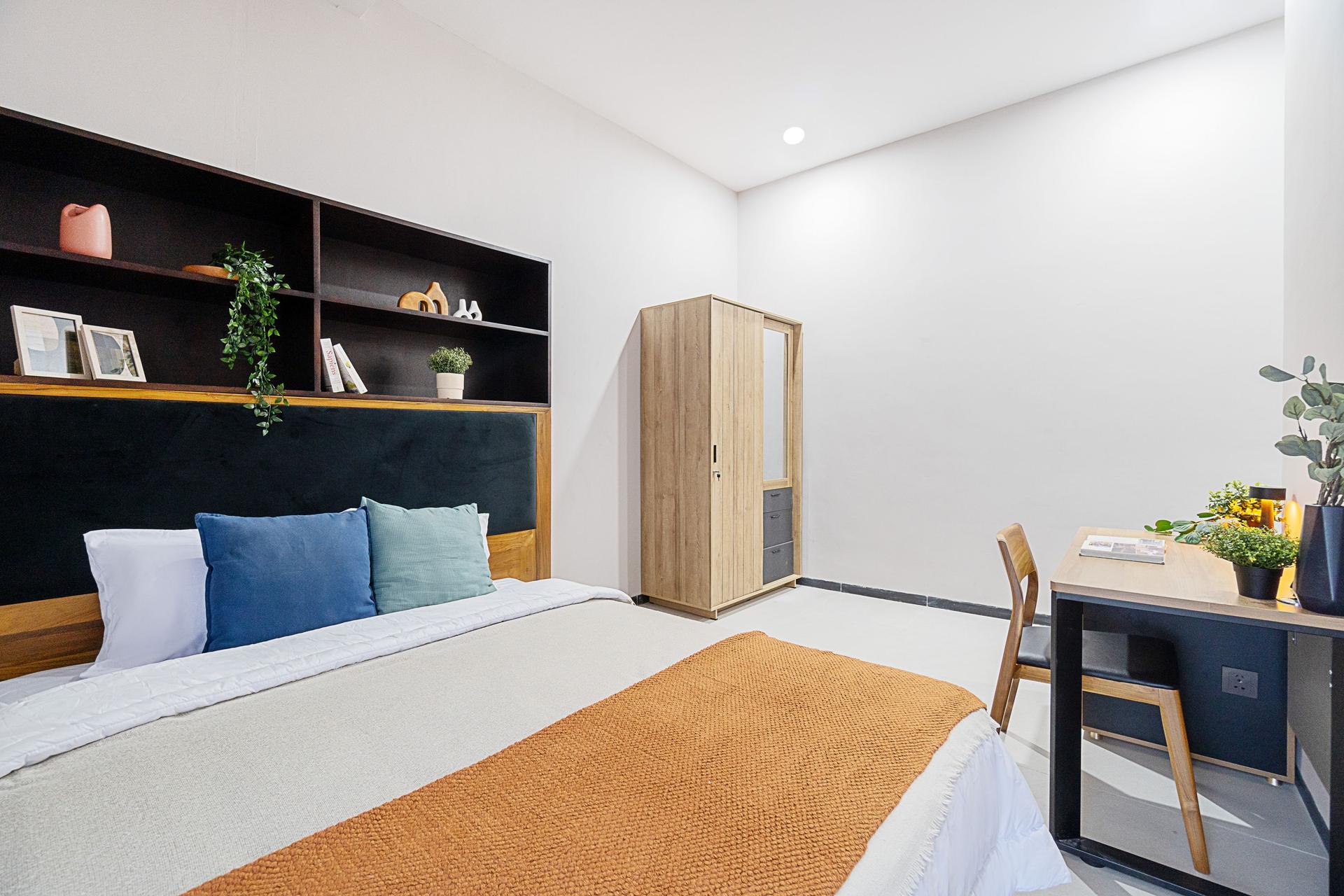 https://images.rukita.co/buildings/building/c5245f36-92e.jpg