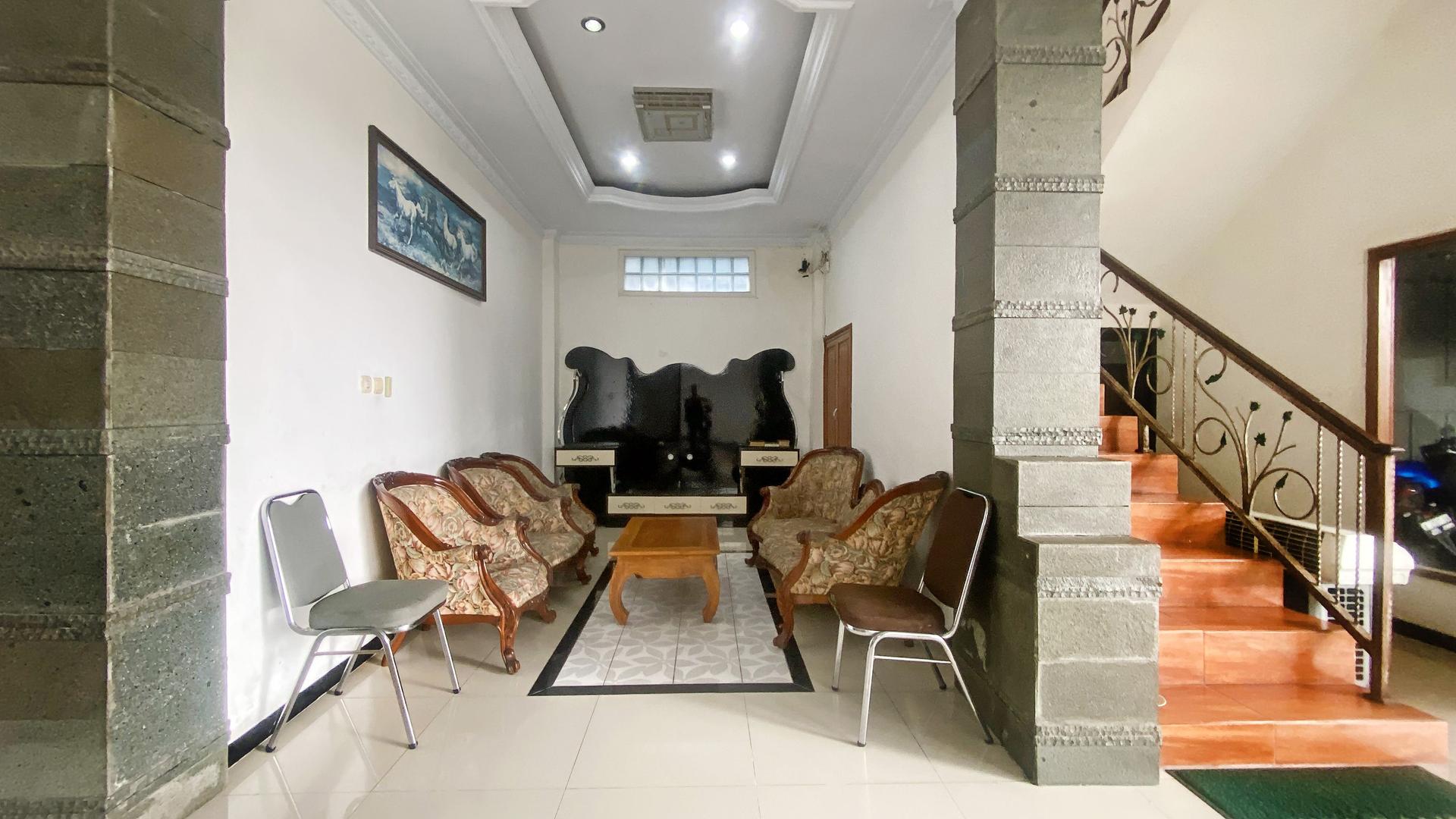 https://images.rukita.co/buildings/building/c5a44d23-7b09-46ca-b4cd-79434fee1ae9.jpeg