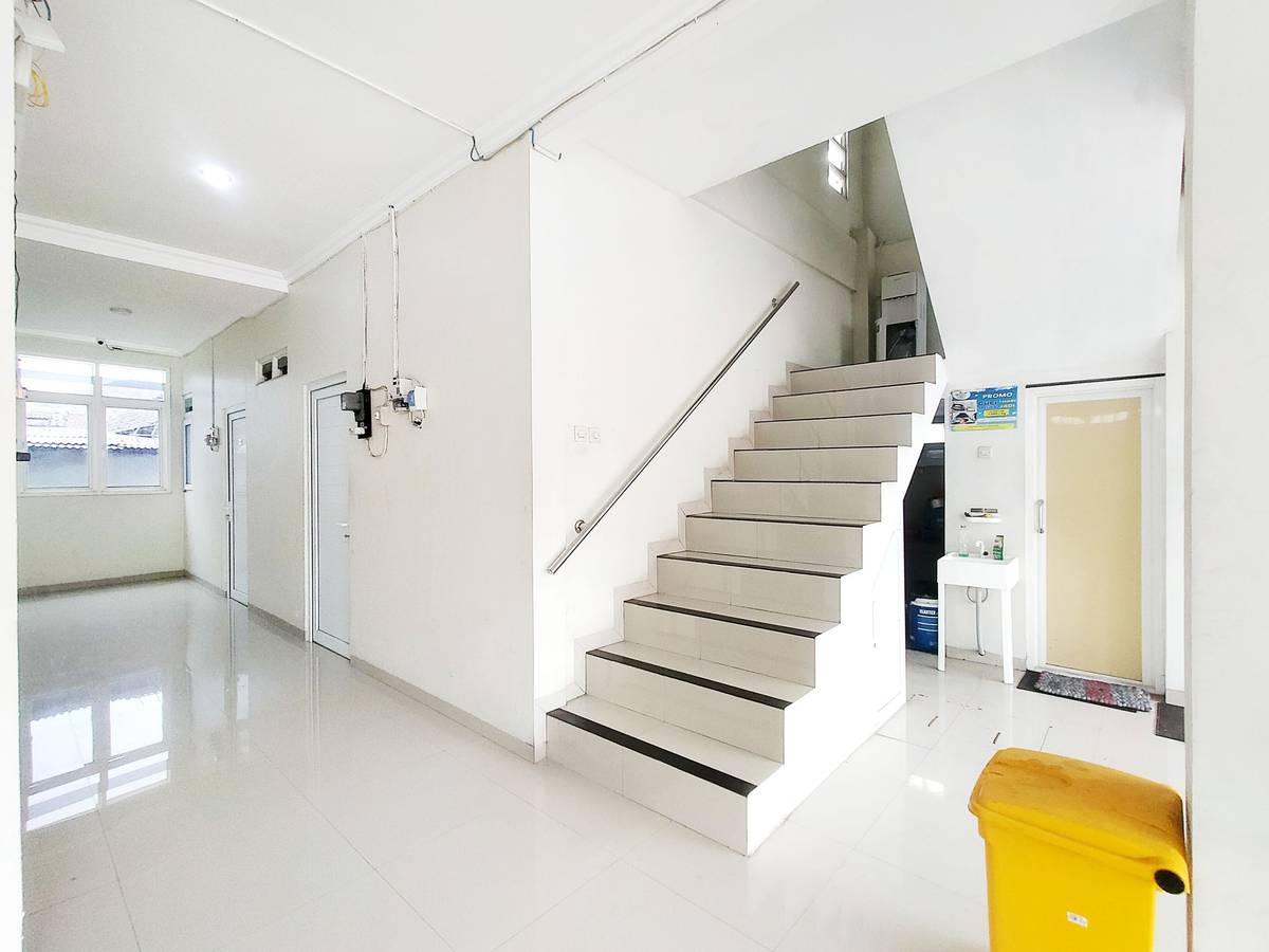 Foto Rukita Unit Griya Aeni Kost Kaliwiru Candisari Semarang