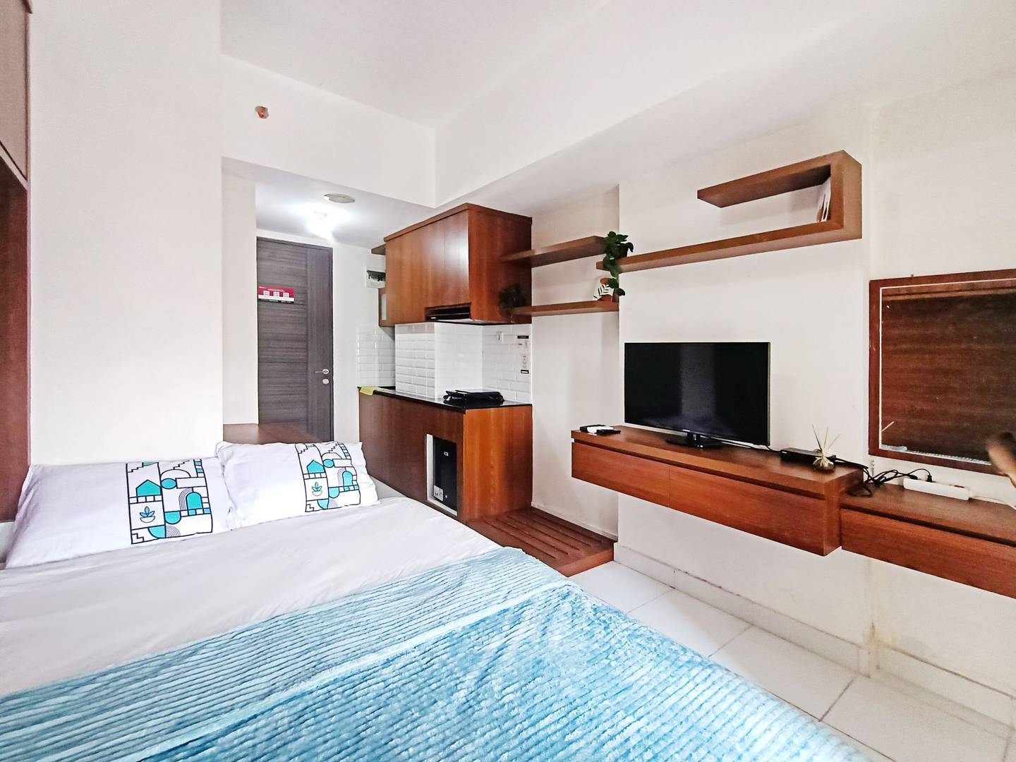 Foto Rukita Unit Apartemen Amazana Serpong Residence Studio - C