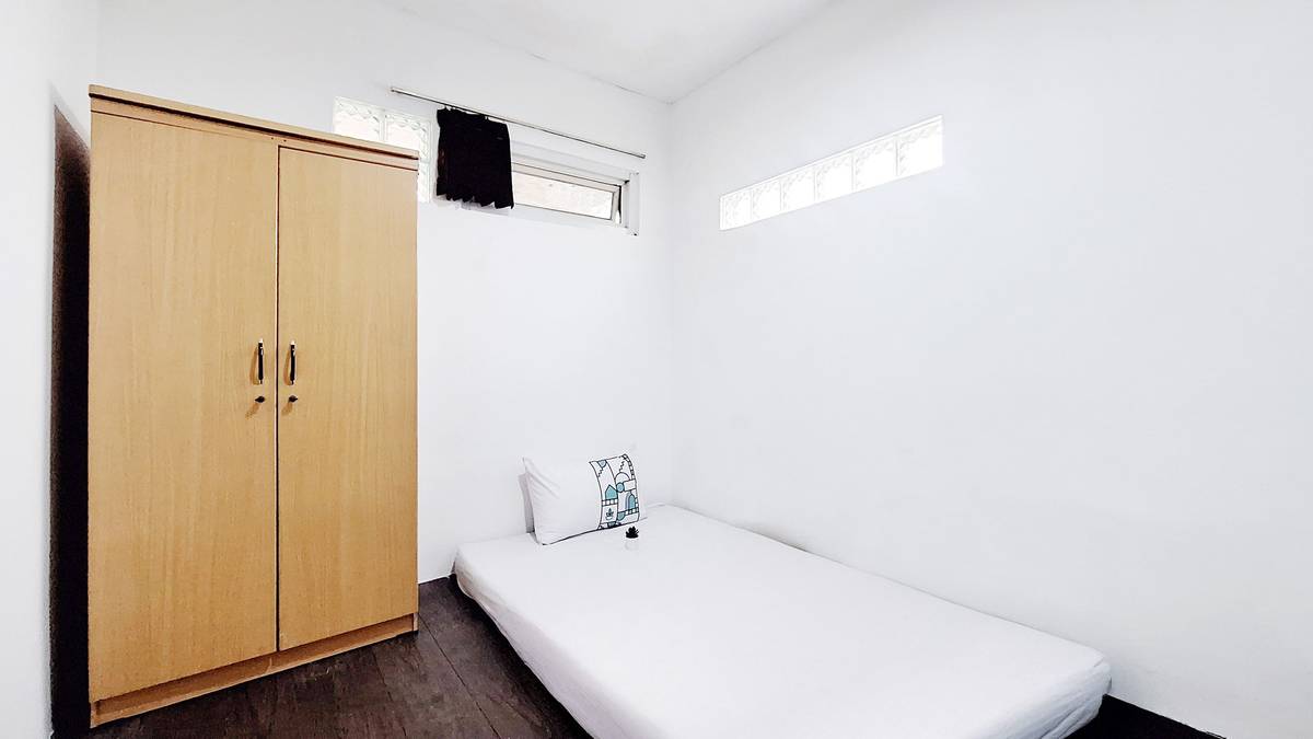Foto Rukita Unit Putri Sekejati Kost Cikutra Bandung
