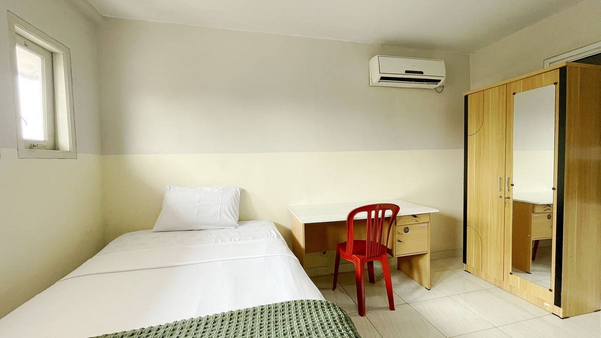 https://images.rukita.co/buildings/building/ca6155f1-567.jpg