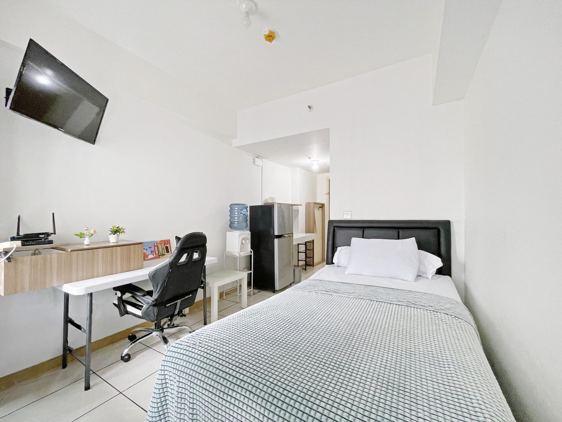 https://images.rukita.co/buildings/building/cb1c4206-375.jpg