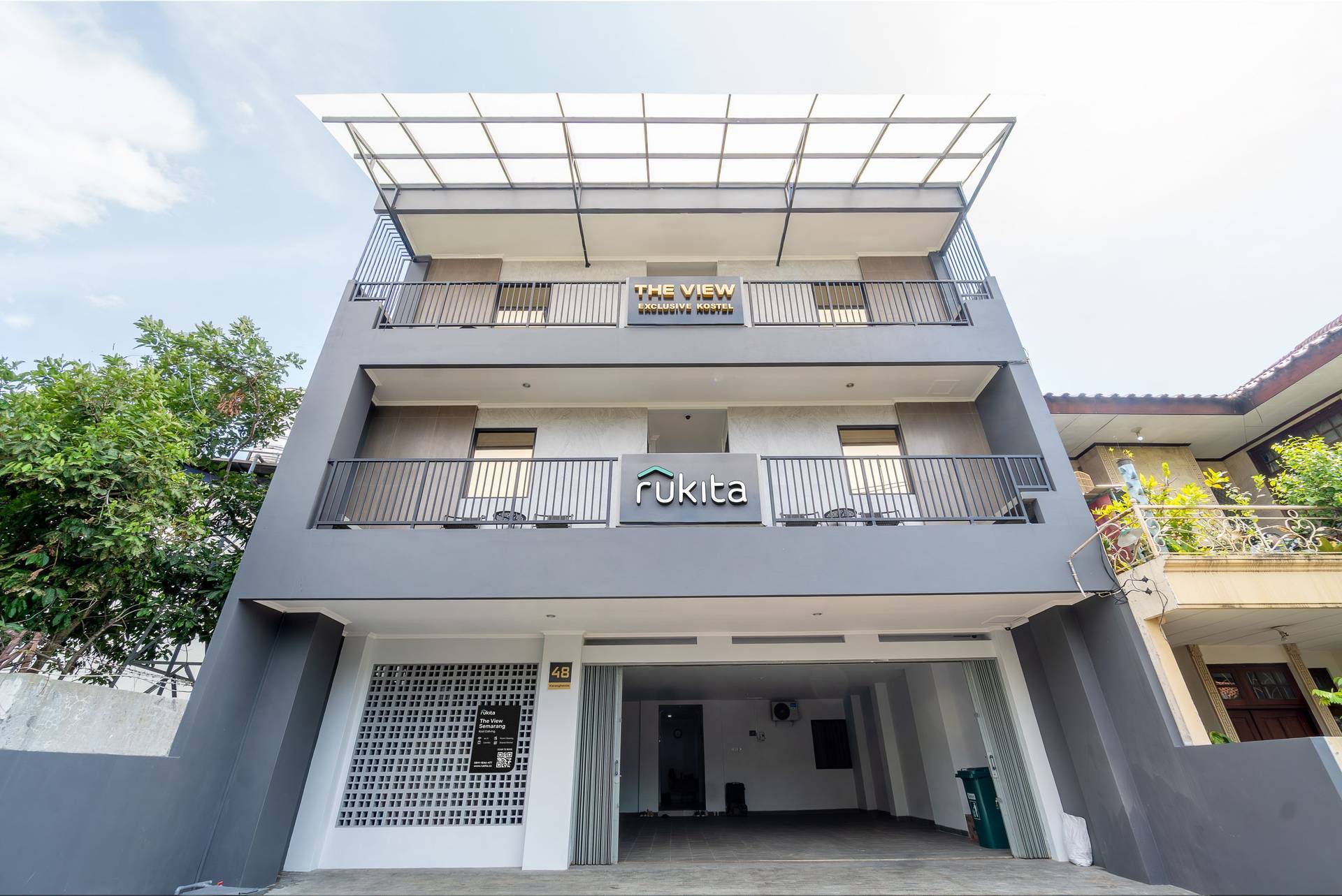 https://images.rukita.co/buildings/building/cbf28193-9ed1-4c22-bda6-541225990e9b.jpg