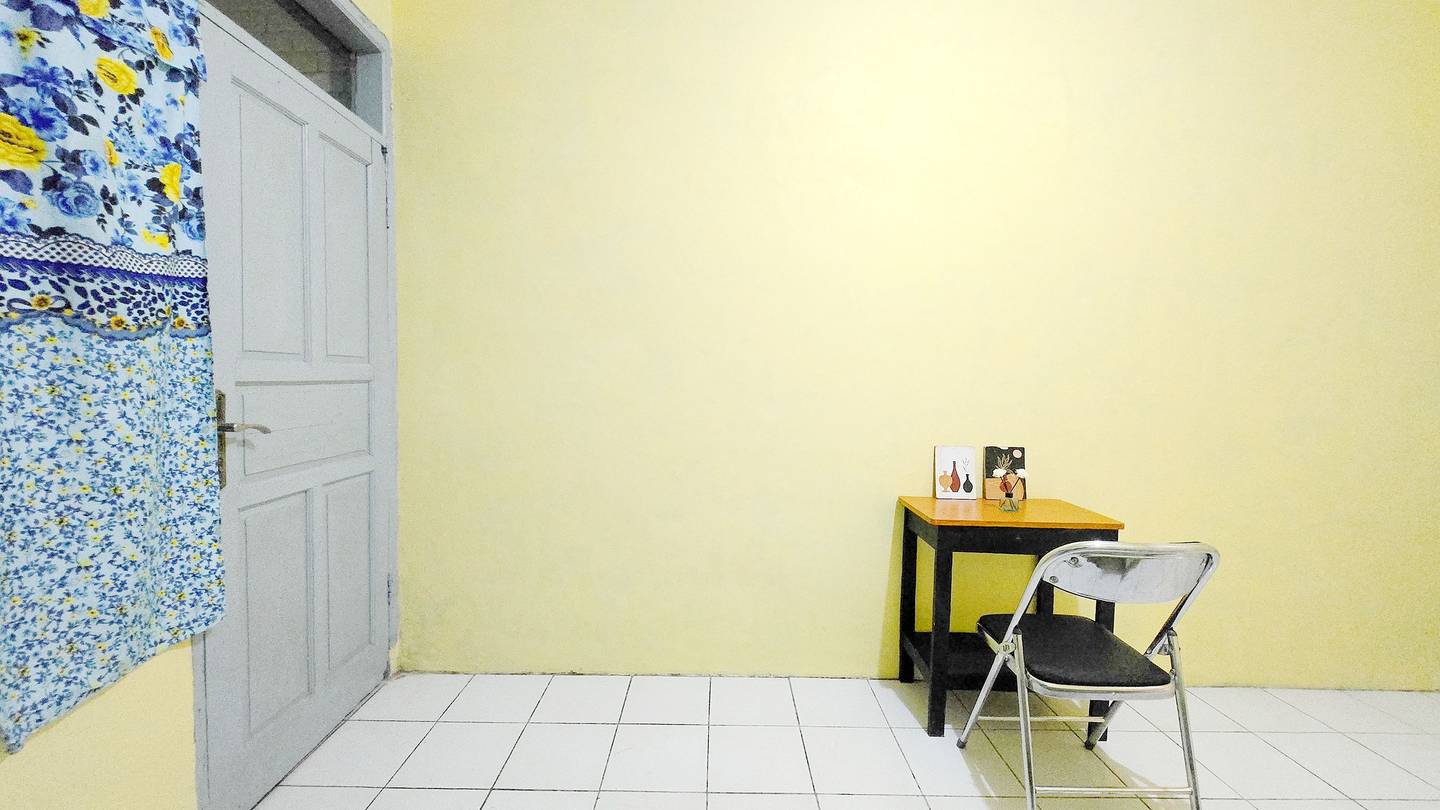 https://images.rukita.co/buildings/building/cd7750e4-33f.jpg