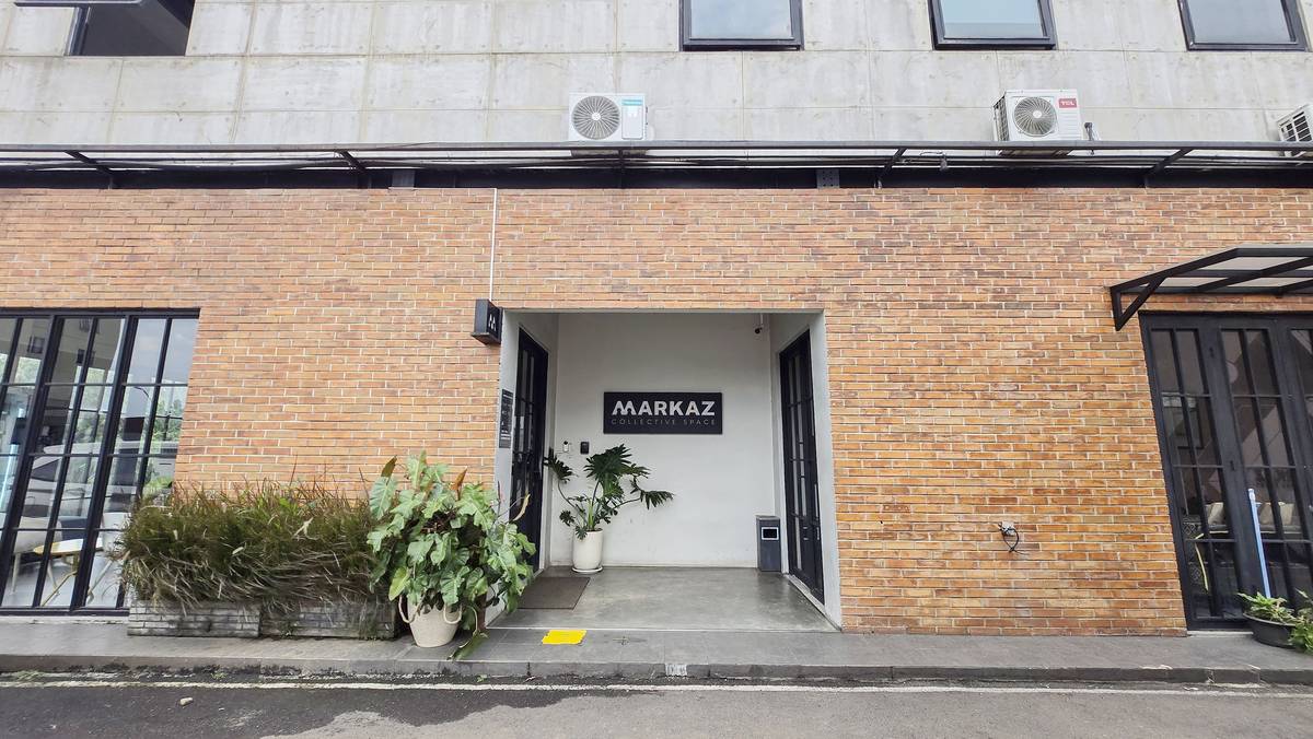 https://images.rukita.co/buildings/building/d117343c-ef9a-43fa-bc74-12645f667583.jpg