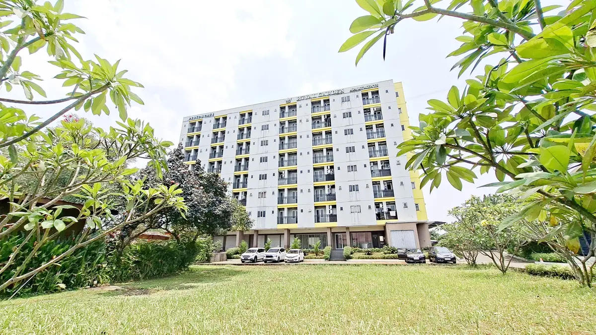 https://images.rukita.co/buildings/building/d4404d09-849f-4bbd-bd2e-d5a20fcc9cc9.webp