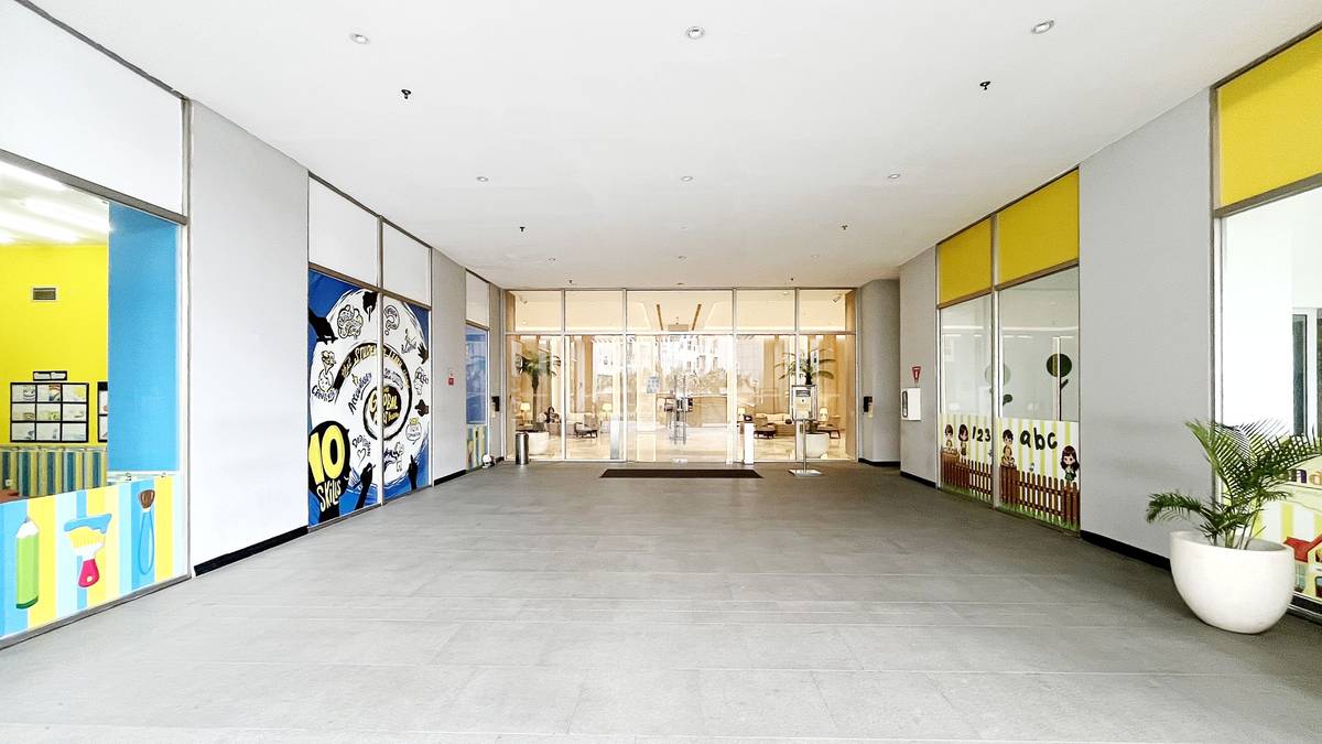 https://images.rukita.co/buildings/building/d5cd115f-505e-4a39-b8f2-78fb2f67098f.jpg