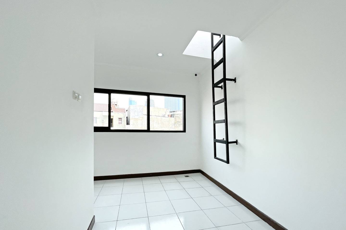 Foto Rukita Unit Residence 33 Tawakal Tomang