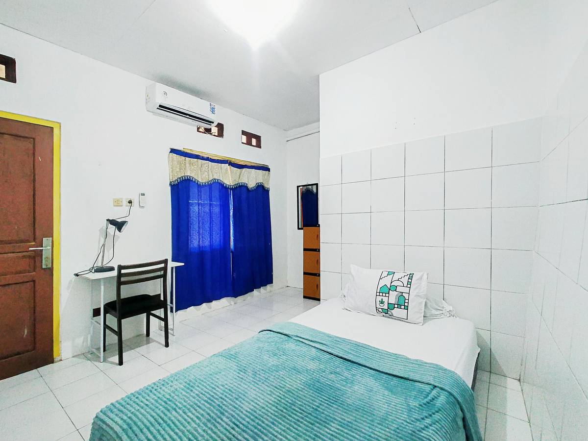 https://images.rukita.co/buildings/building/d8e37d7b-0d8.jpg