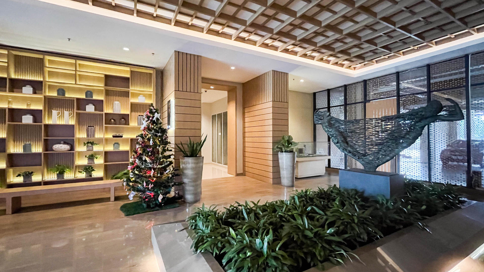 https://images.rukita.co/buildings/building/d94b8b07-2aa.jpg
