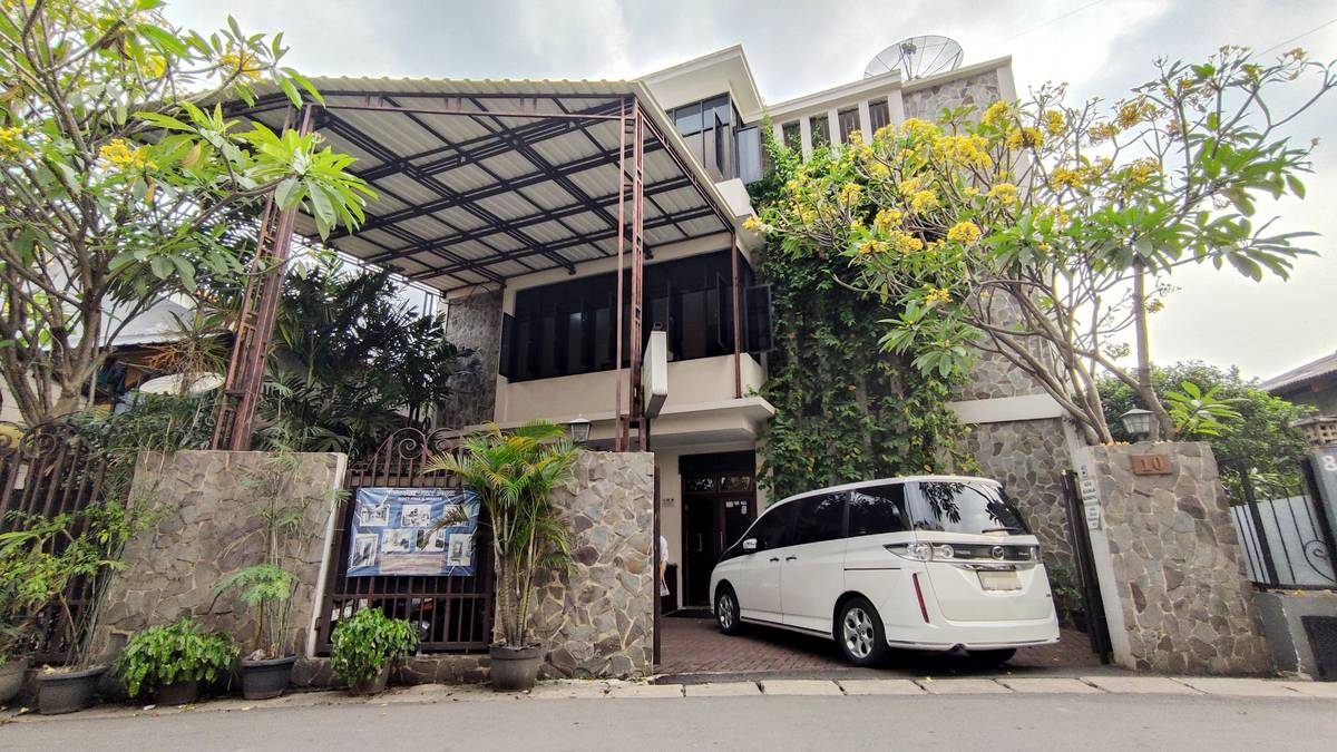 https://images.rukita.co/buildings/building/d94d0cde-1f8a-4b8a-9e5f-900848d10fa6.jpg