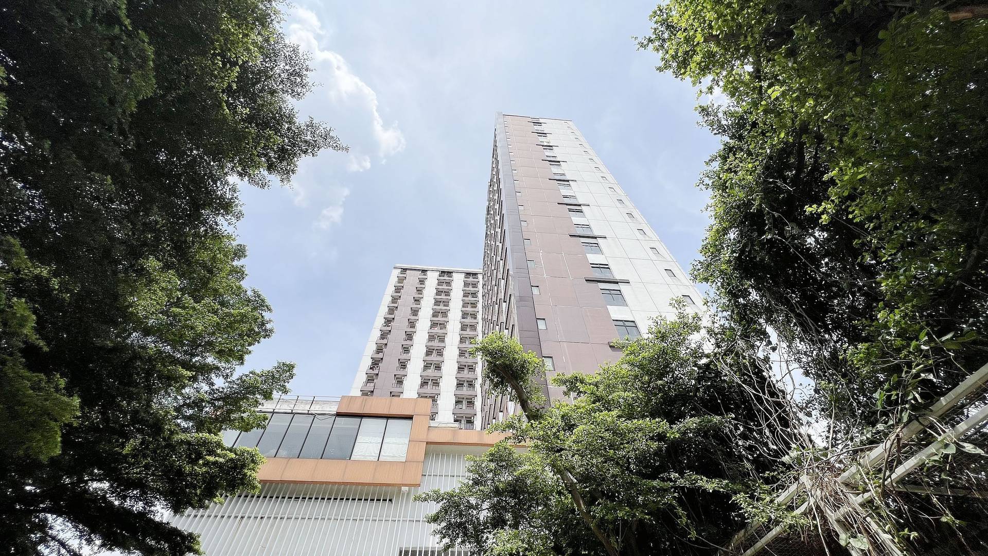 https://images.rukita.co/buildings/building/d9ecb2c2-2233-401c-aac2-e3a2064f1adb.jpeg