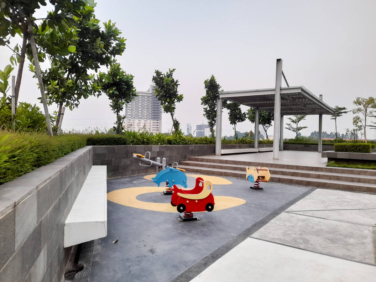 https://images.rukita.co/buildings/building/da7ece75-b5b.jpg