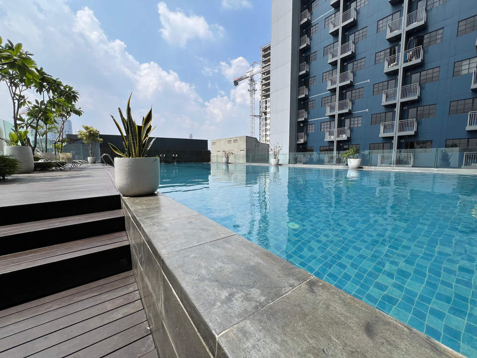 Foto Rukita Unit Apartemen Evenciio Margonda - Studio City View #3