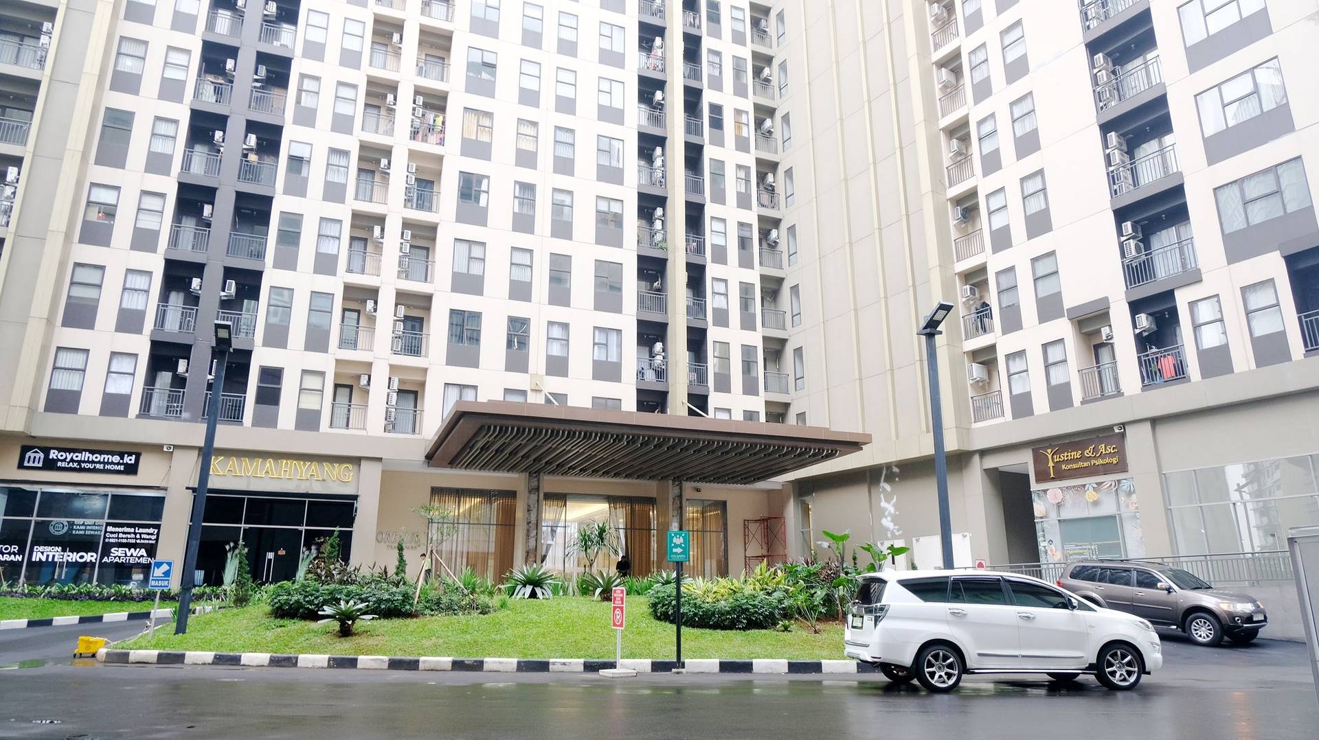 https://images.rukita.co/buildings/building/dddb603e-185.jpg