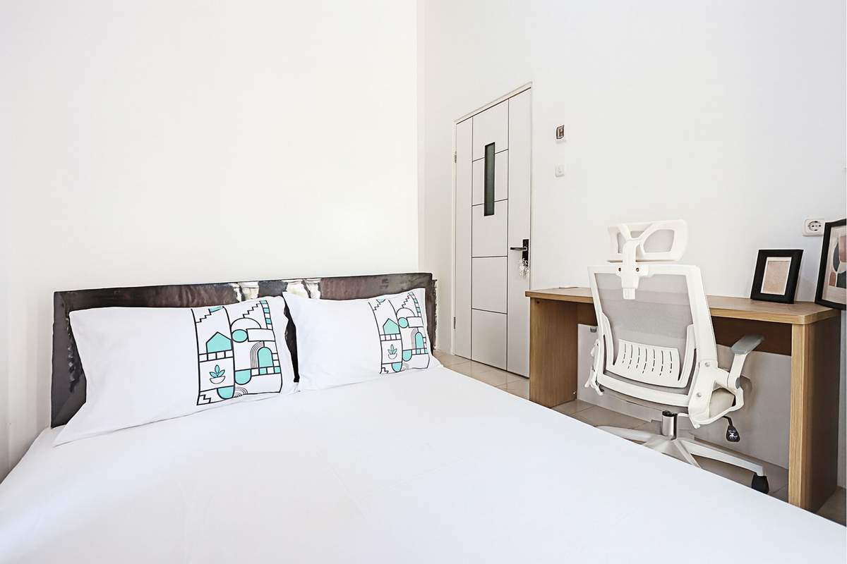 Foto Rukita Unit Damas Kosthouse 2 Jemursari Surabaya