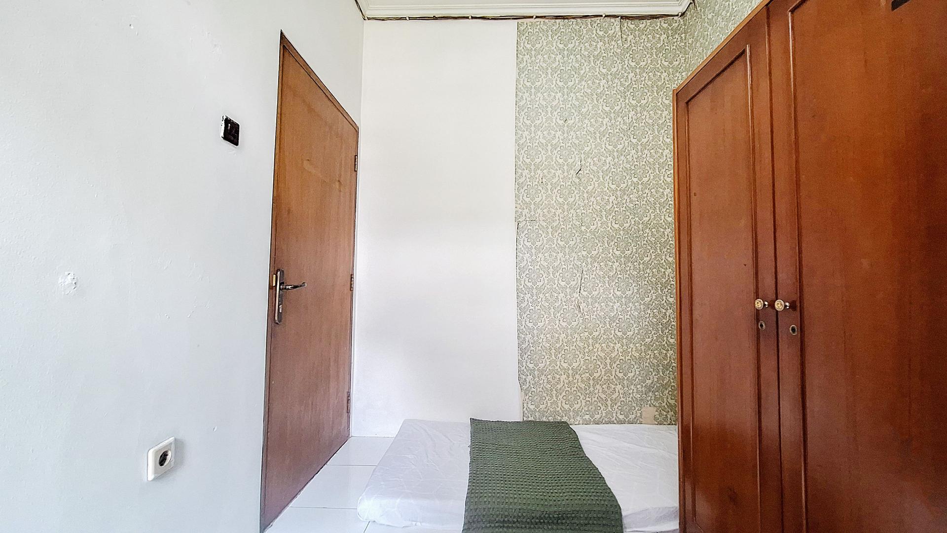 https://images.rukita.co/buildings/building/df4ecc79-84af-4981-9aaa-291d2bb54382.jpg