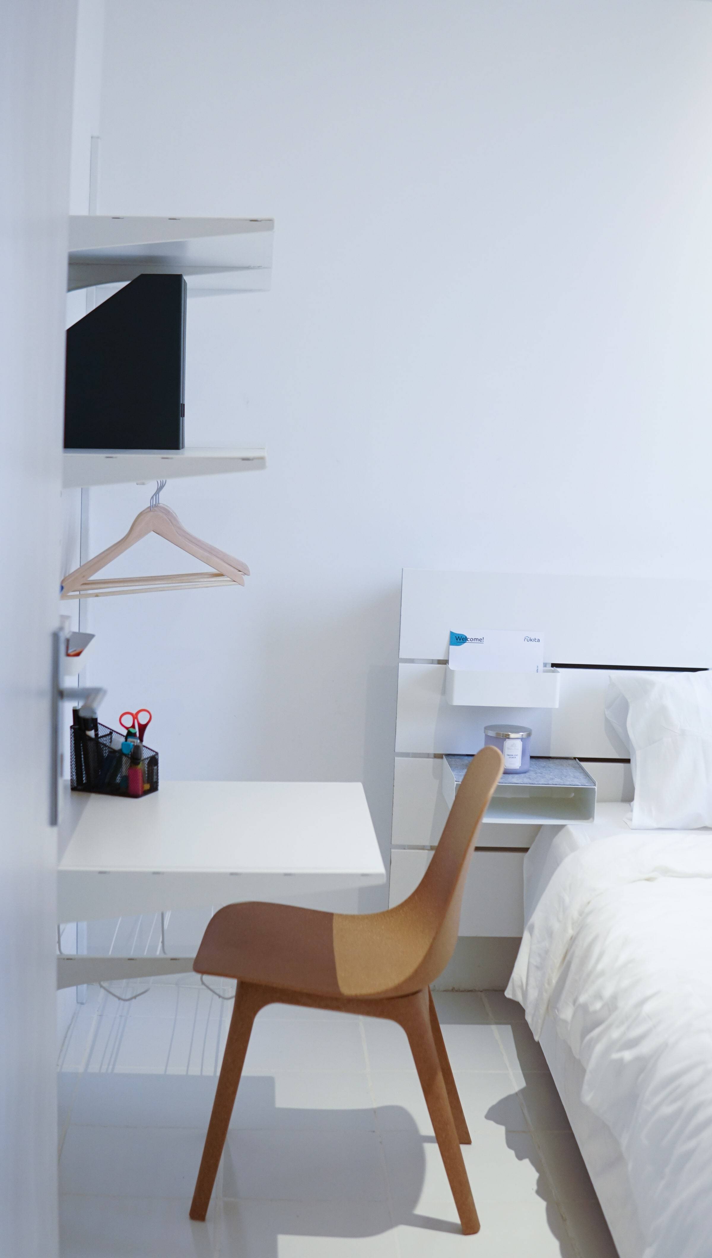 https://images.rukita.co/buildings/building/e00ecd74-7bd.jpg