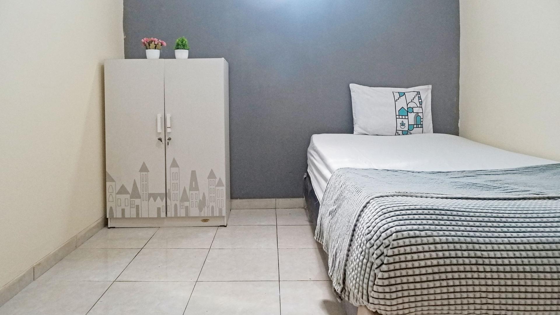 https://images.rukita.co/buildings/building/e0f7d6c7-108.jpg