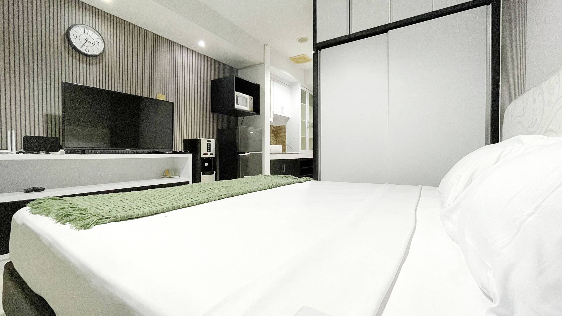 https://images.rukita.co/buildings/building/e1f402e1-bc7a-48e1-a9c4-e709918ebcd5.jpg