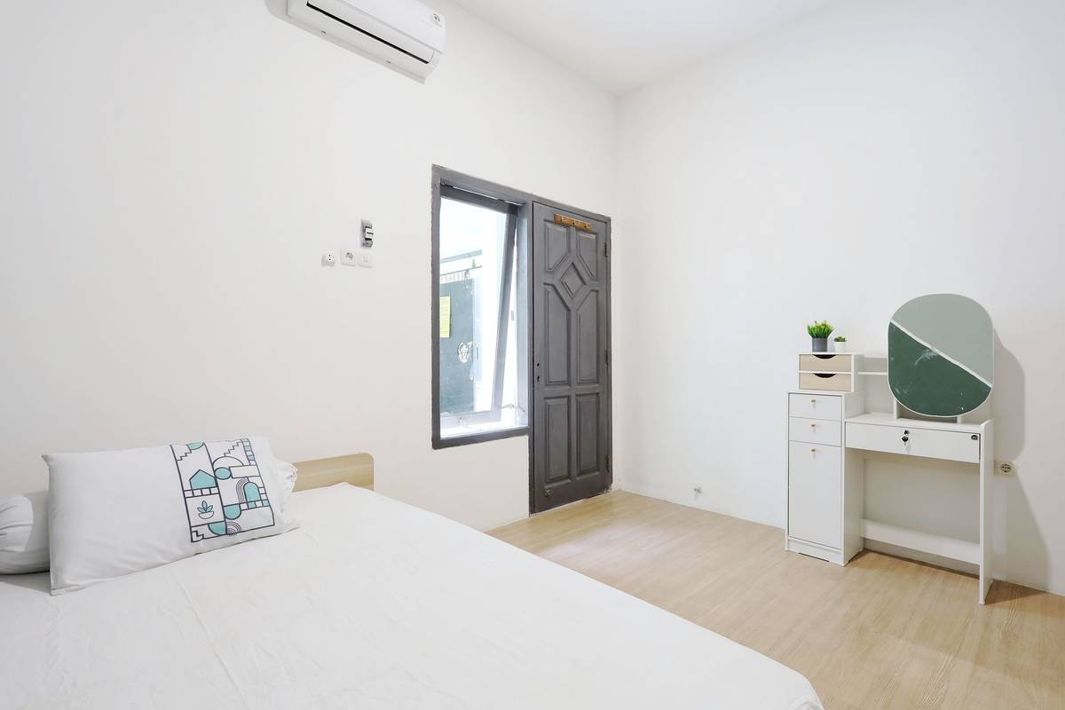 Foto Rukita Unit Urban Mampir Kost Sukolilo Surabaya