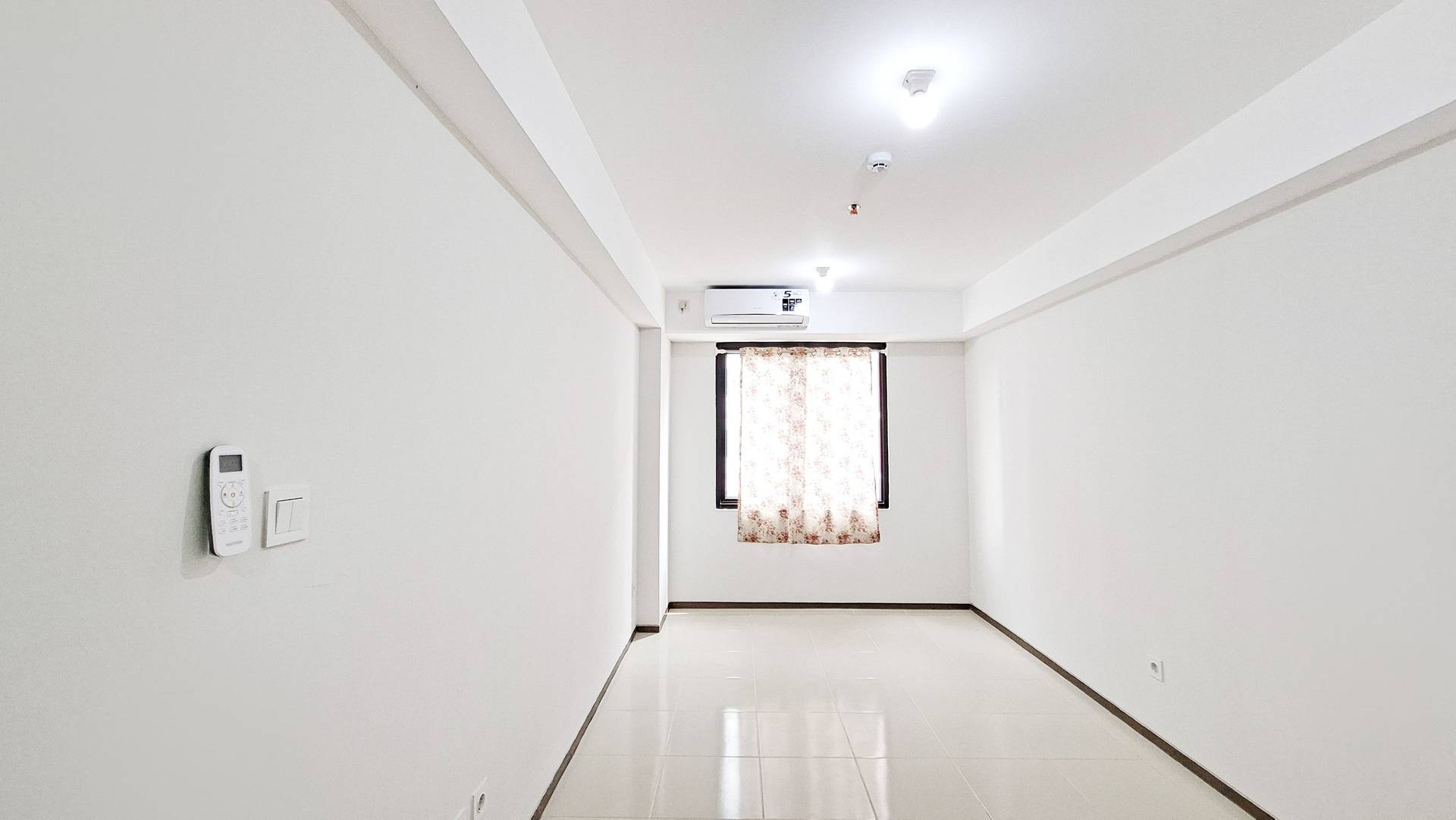 https://images.rukita.co/buildings/building/e31b06d2-16e9-48a1-b8b9-a78decaec135.jpg