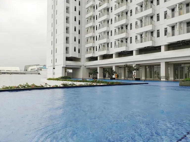 https://images.rukita.co/buildings/building/e388e1d1-5513-41f7-9f7e-ccb9391a9720.webp