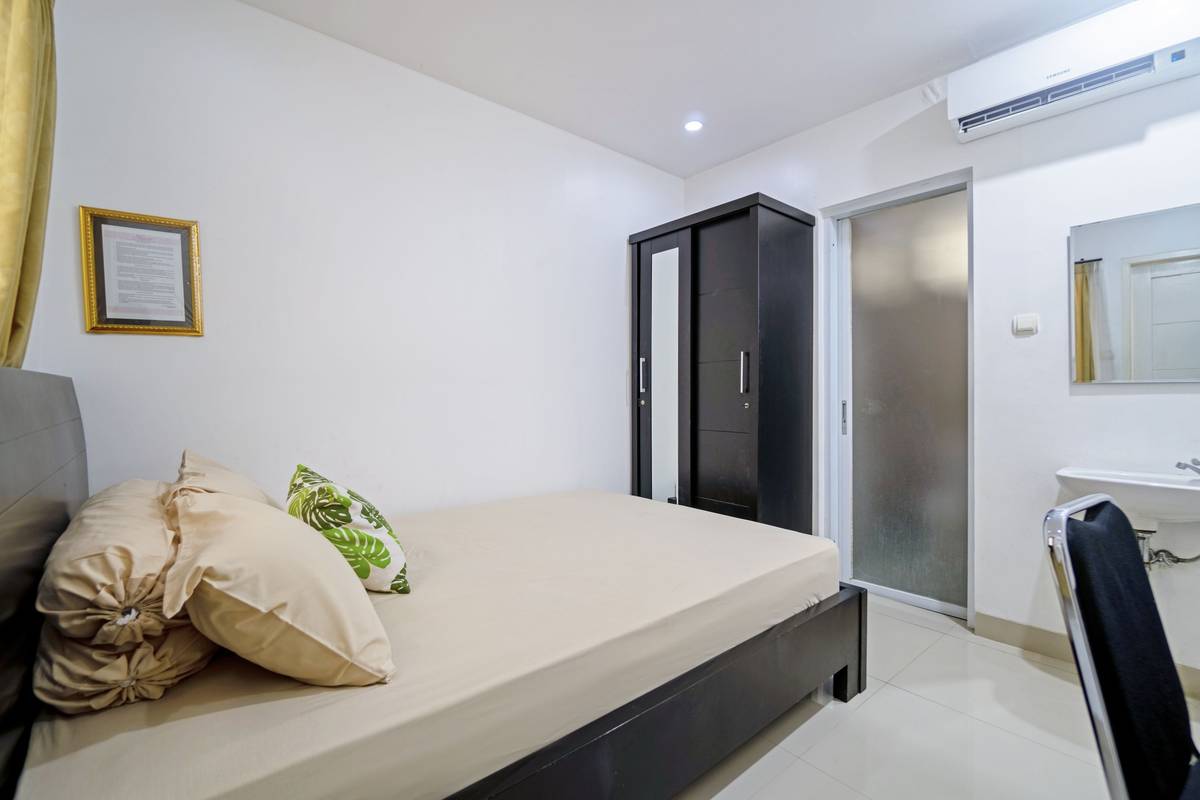 https://images.rukita.co/buildings/building/e3986b39-57f.jpg