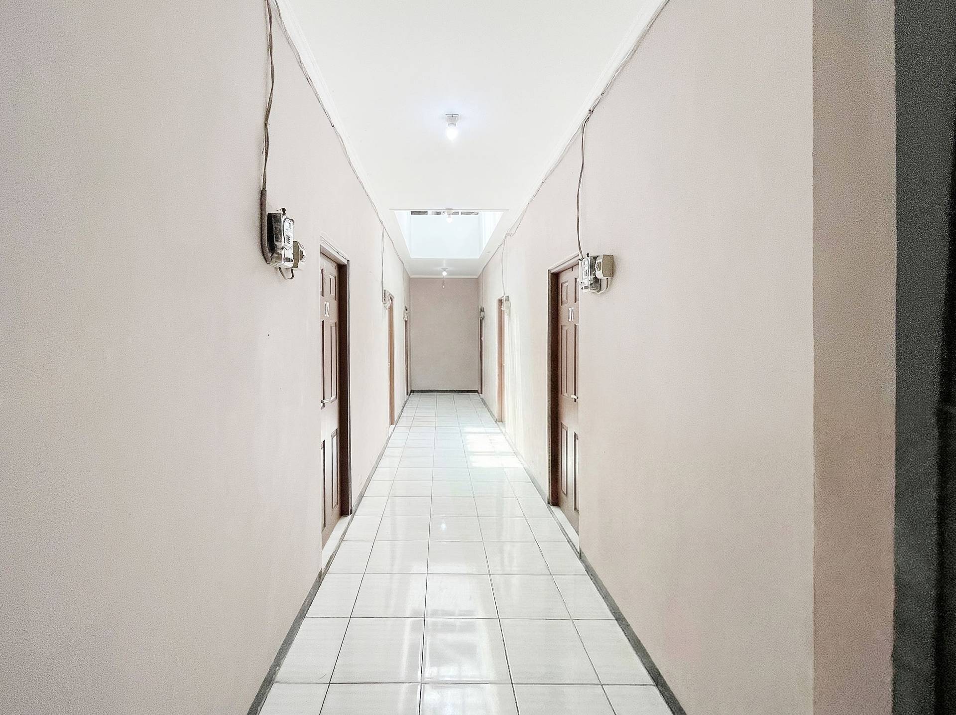 https://images.rukita.co/buildings/building/e3aa97b0-6752-4726-a01d-71df28c4a3e8.jpg