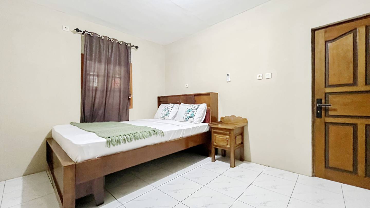 https://images.rukita.co/buildings/building/e4720901-035.jpg