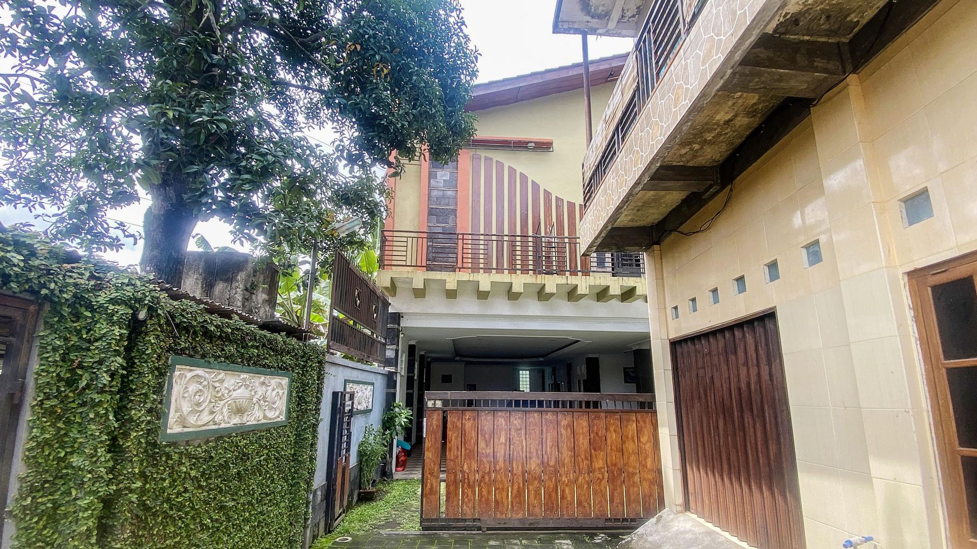 https://images.rukita.co/buildings/building/e51299a8-ab67-4d64-84ea-90dbf5e4fd0c.jpeg