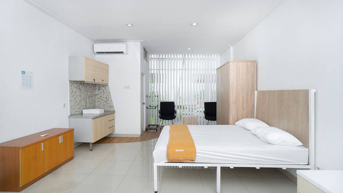 https://images.rukita.co/buildings/building/e5489c57-8fa.jpg