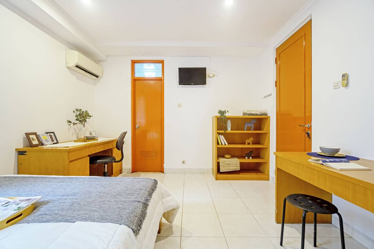 https://images.rukita.co/buildings/building/e5b6081d-d94.jpg