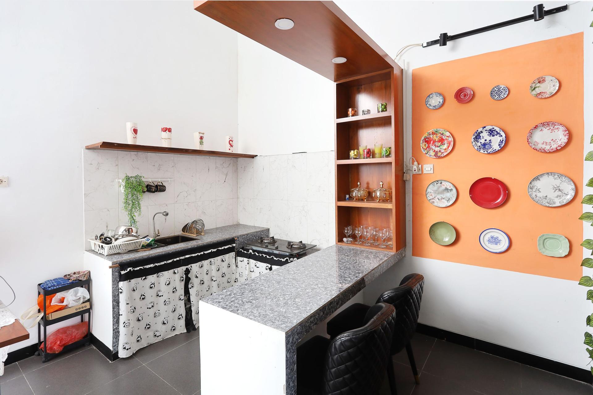 https://images.rukita.co/buildings/building/e5e2dd66-ff75-4962-9245-04944e7879fa.jpg