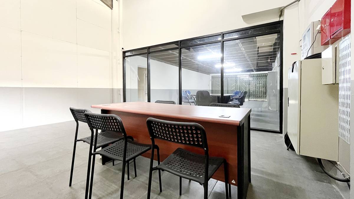 Foto Rukita Unit Uma Kost Wyn Kedoya