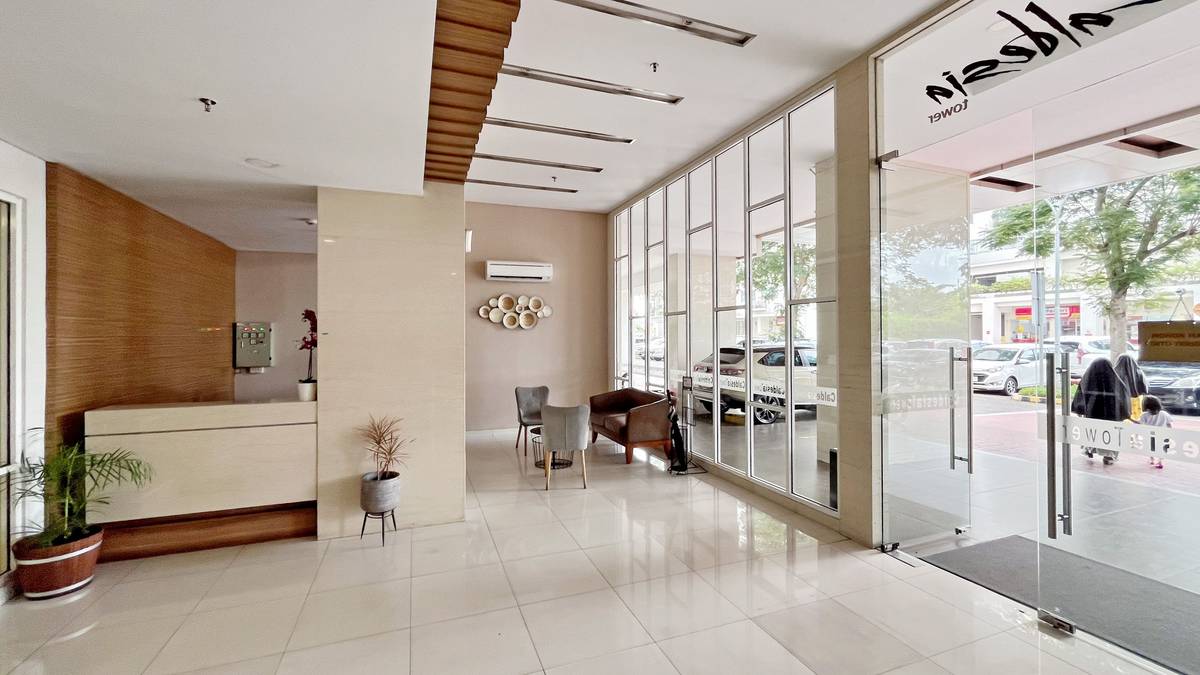 https://images.rukita.co/buildings/building/e68b67e3-73d.jpg