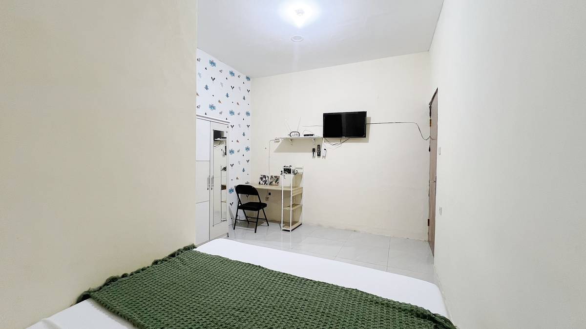 https://images.rukita.co/buildings/building/e6ac9de1-46d.jpg