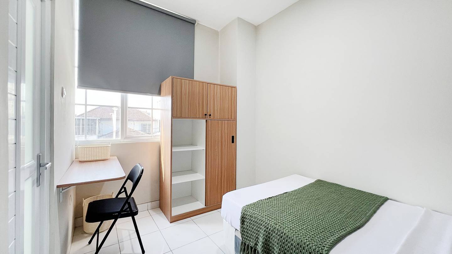 https://images.rukita.co/buildings/building/e6d3f2cd-feac-42bf-8f68-eb4e3ff391ca.jpg