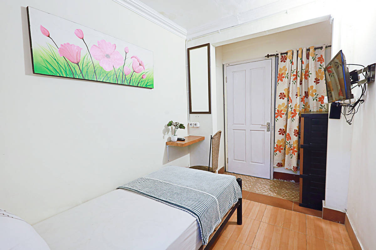 https://images.rukita.co/buildings/building/e8083b62-346.jpg