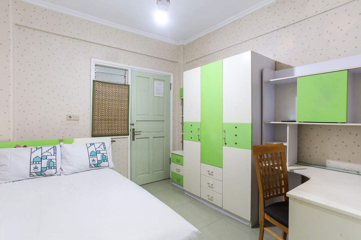 Foto Rukita Unit Green House Citraland Surabaya