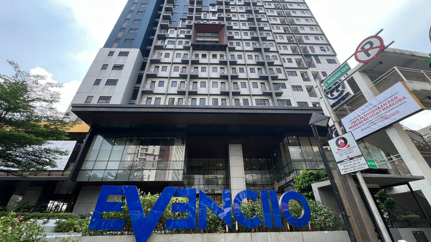 https://images.rukita.co/buildings/building/e985a18e-494.jpg