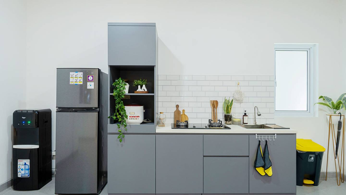 https://images.rukita.co/buildings/building/e9e2be79-c92.jpg