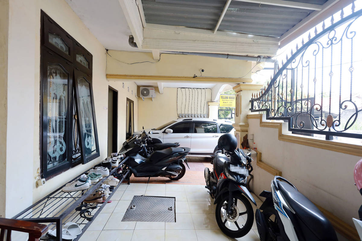 Foto Rukita Unit Yellow House Rungkut UPN Surabaya