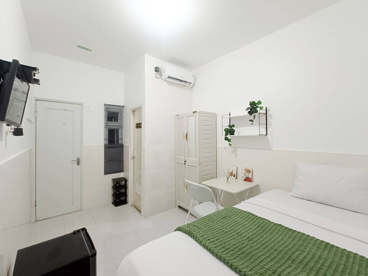 https://images.rukita.co/buildings/building/f026907d-080.jpg