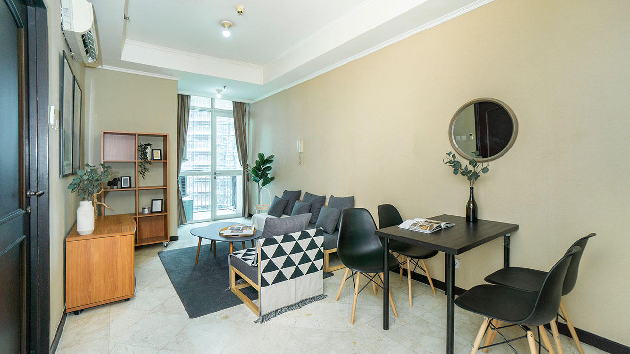 https://images.rukita.co/buildings/building/f1581dae-47c.jpg