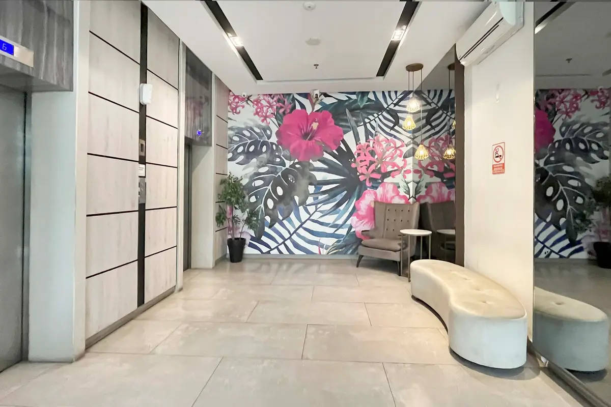 https://images.rukita.co/buildings/building/f1f23747-a816-4651-bb23-9810c4dda93f.webp