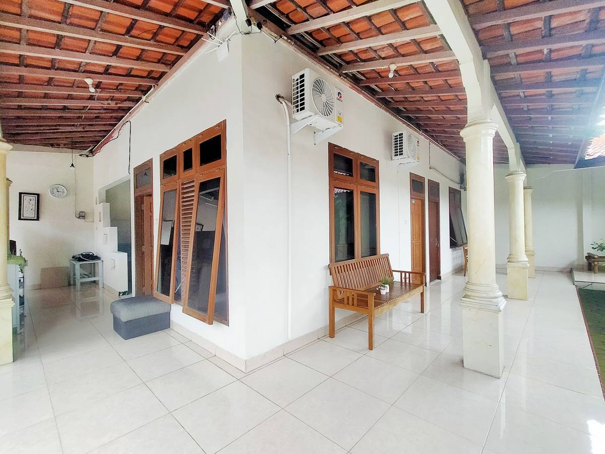 https://images.rukita.co/buildings/building/f28d7b4f-f74a-4703-81d3-80cc2e19866b.jpg
