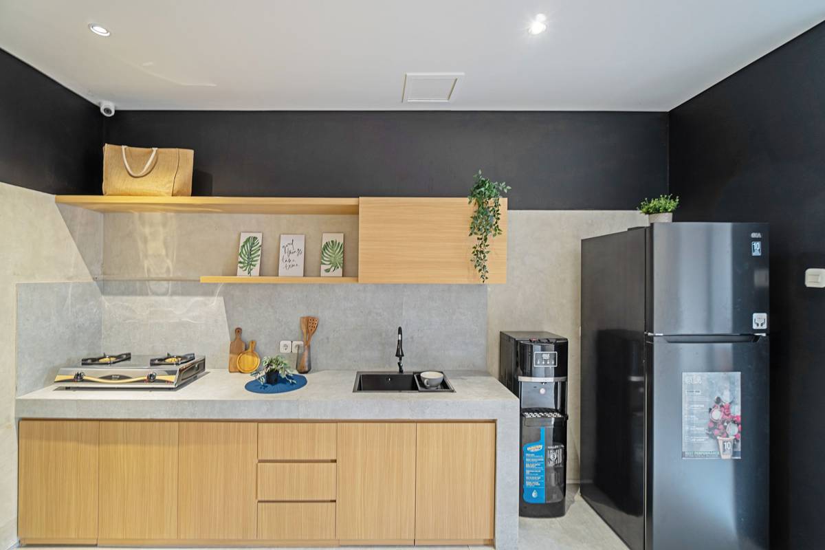 https://images.rukita.co/buildings/building/f82fe63b-c00.jpg
