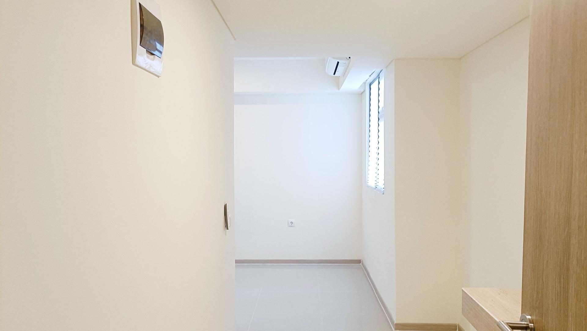 https://images.rukita.co/buildings/building/f8e1a717-20c0-4e9a-ac95-45e15fbf4360.jpg